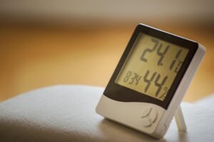 Cómo mantener una temperatura adecuada en casa sin gastar mucho